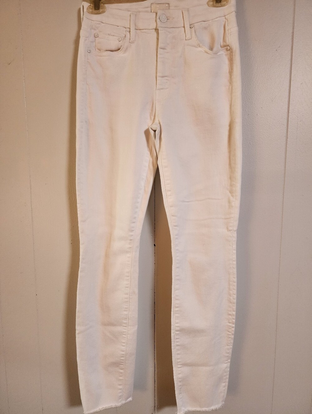 Mother High Waisted Looker Ankle Fray Jeans, White, EUC, Size 25